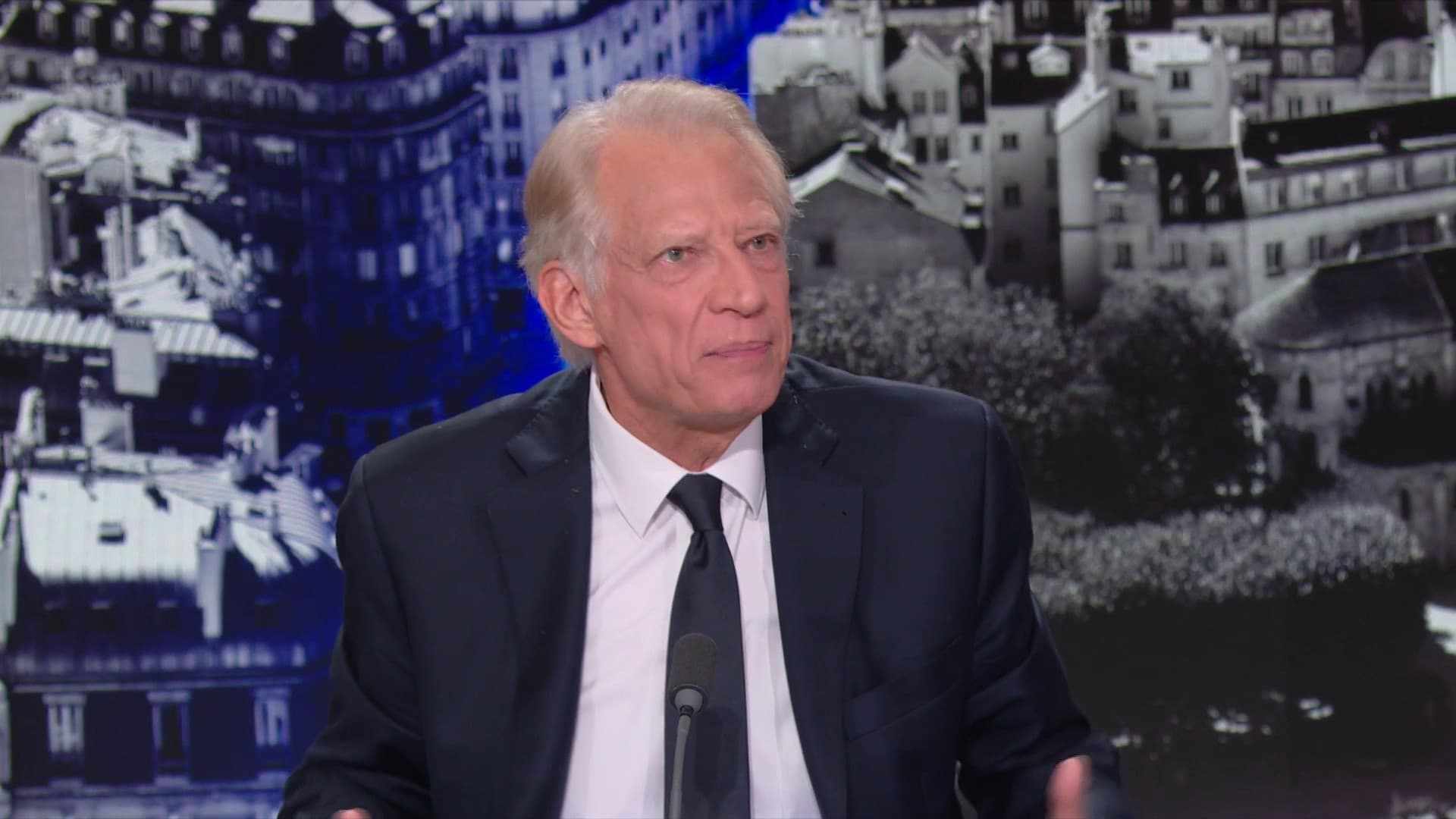 Israël : de Villepin propose un embargo et l’inculpation de tous les dirigeants devant la CPI, “Chirac ne se contenterait pas de signer un communiqué”
