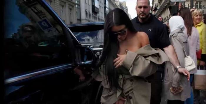 Kim Kardashian témoigne à Paris dans l’affaire du braquage de 2016