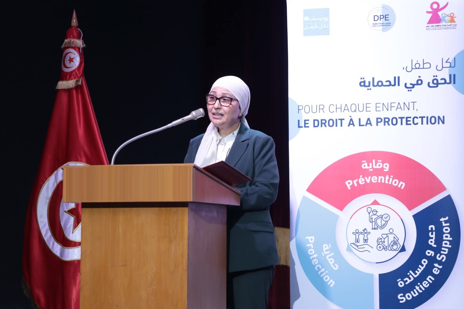 La ministre de la Famille lance une campagne nationale pour prévenir ...