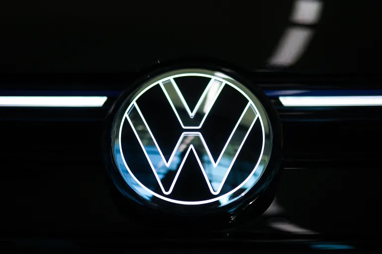 Virage délicat : Volkswagen envisage de produire des composants liés au système « Dôme de fer »