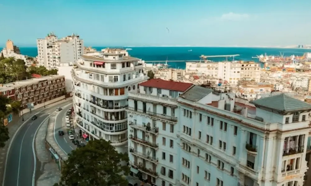 Tunisie, Algérie, Libye : des trajectoires divergentes face à la crise globale