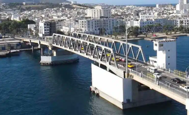 Bizerte : Appel à adapter les horaires de sortie des employés pour fluidifier le trafic