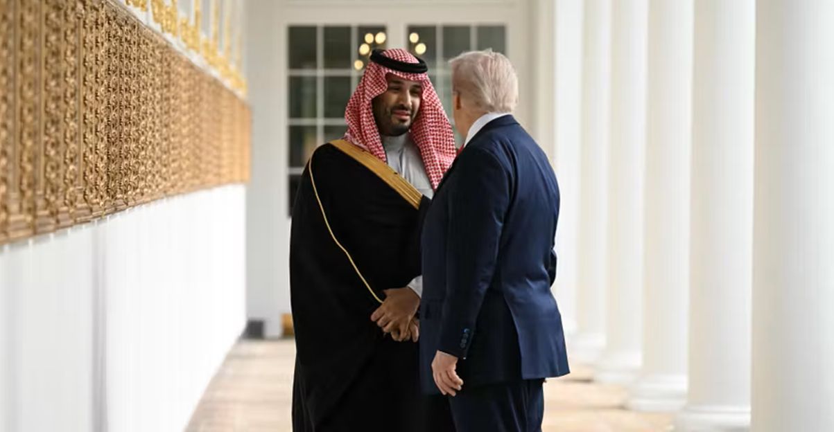 Silence dans le Golfe, offensive ailleurs : comment la presse arabe a traité l’humiliation de Ben Salmane