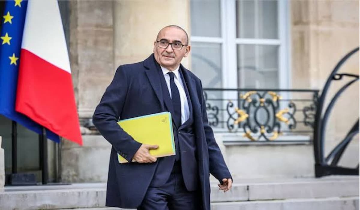 France : le ministre de l’Intérieur présente sa démission, Macron la refuse