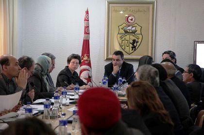 Tunisie – Visite de Mehdi Jomâa au ministère du commerce