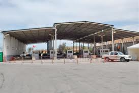 Tunisie : 16 bus pour assurer le transport de 703 tunisiens revenus de Libye